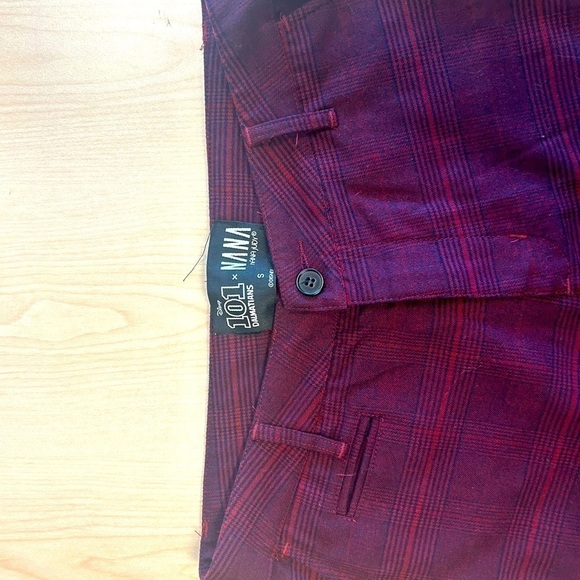 Nana Judy  X Disney “101 Dalmatian’s ska plaid pants men’s S. Great Cond… - Picture 5 of 7